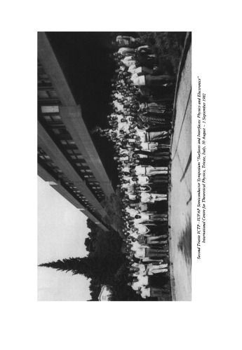 ﻿سطوح و رابط ها: فیزیک و الکترونیک