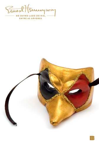 ﻿آن سوی رودخانه، در میان درختان