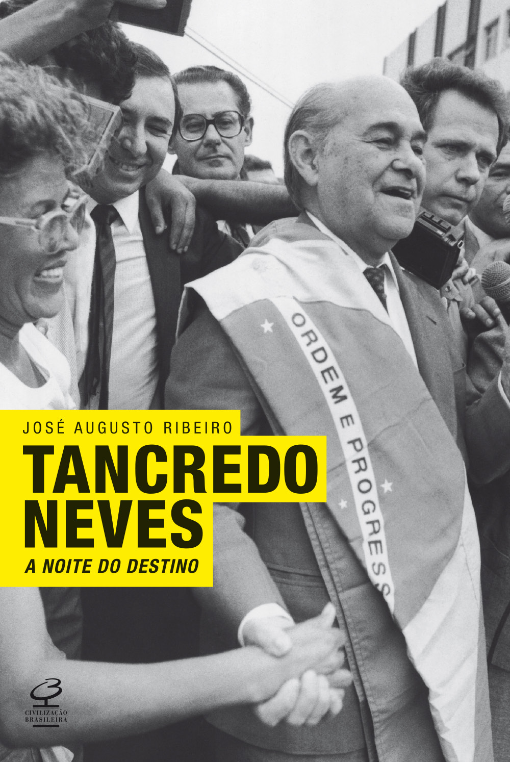 ﻿Tancredo Neves - The Night of Destiny