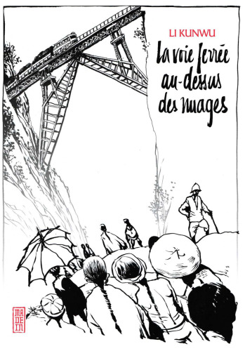 ﻿ریل قطار بالای ابرها حرکت می کند