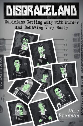 ﻿سرزمین رسوایی: موسیقیدانان با قتل فرار می کنند و بسیار بد رفتار می کنند