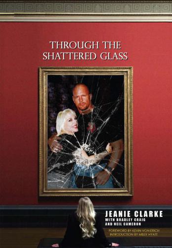 ﻿از طریق شیشه شکسته