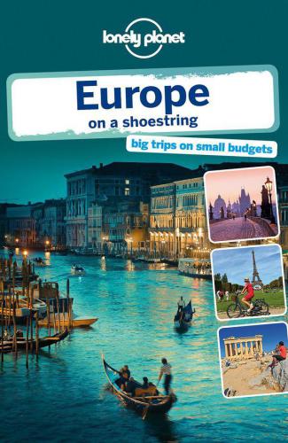 ﻿Lonely Planet Europe روی بند کفش