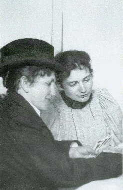 ﻿سالنامه انجمن کارل می 2001