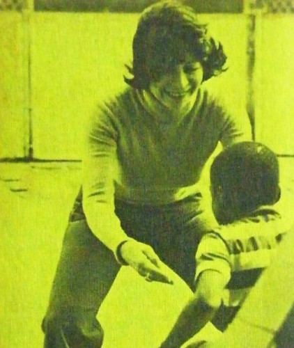 ﻿کودکان با چشمان زمردی