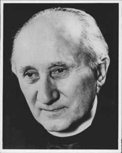 ﻿اون مرد کیه