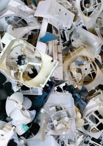 ﻿معبد سمی: ماجراجویی هنری و فلسفی به سمیت زمان حال