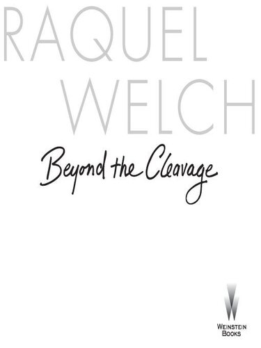 ﻿Raquel: Beyond the Cleavage