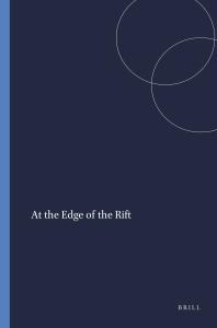 ﻿در لبه شکاف