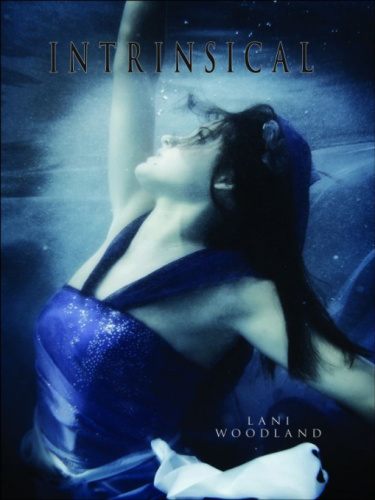 ﻿Yara Silva Trilogy 1 Intrinsical
