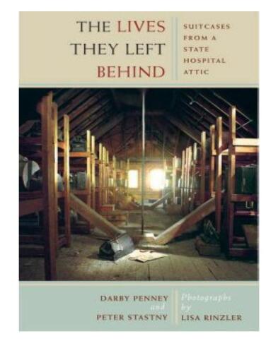 زندگی که در پشت آنها باقی مانده است: چمدان هایی از یک اتاق زیر شیروانی بیمارستان دولتی