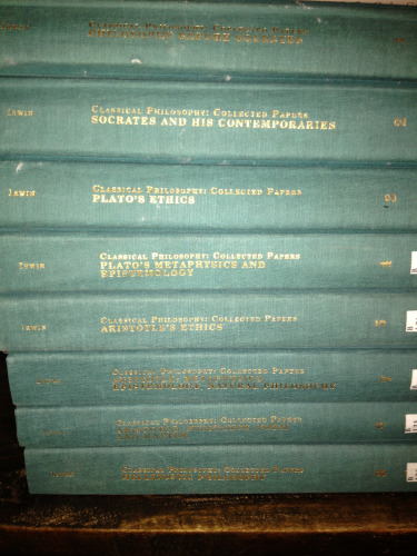 فلسفه کلاسیک مقالات جمع آوری شده: ارسطو: ماده، فرم و ماده