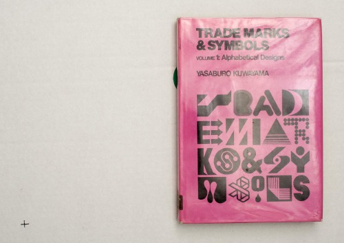 Trade Marks & Symbols Volume 1: Alphabetical Designs