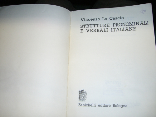 Strutture pronominali e verbali italiane