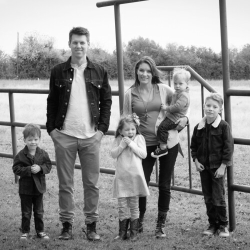 Sanet.meFamily Favorites Cookbook