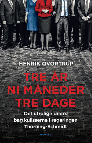 TRE ÅR NI MÅNEDER TRE DAGE