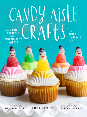 Candy aisle crafts: create fun projects with supermarket sweets