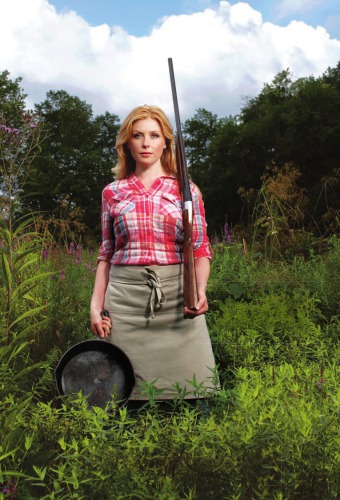 Girl hunter: [revolutionizing the way we eat, one hunt at a time]