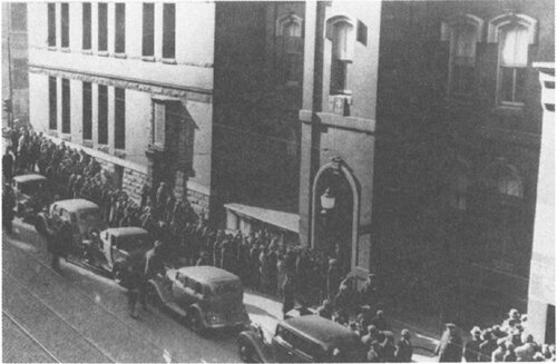 Toward a New Deal in Baltimore: People and Government in the Great Depression