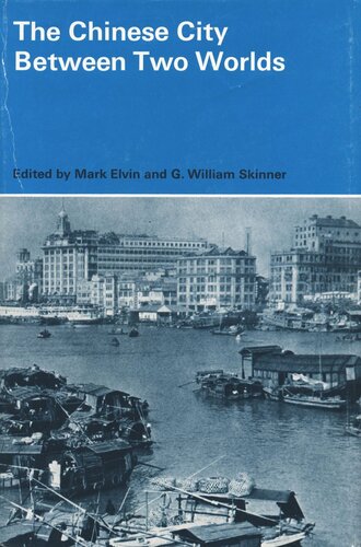 The Chinese City Between Two Worlds