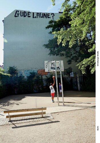 Density & Atmosphere: On Factors relating to Building Density in the European City